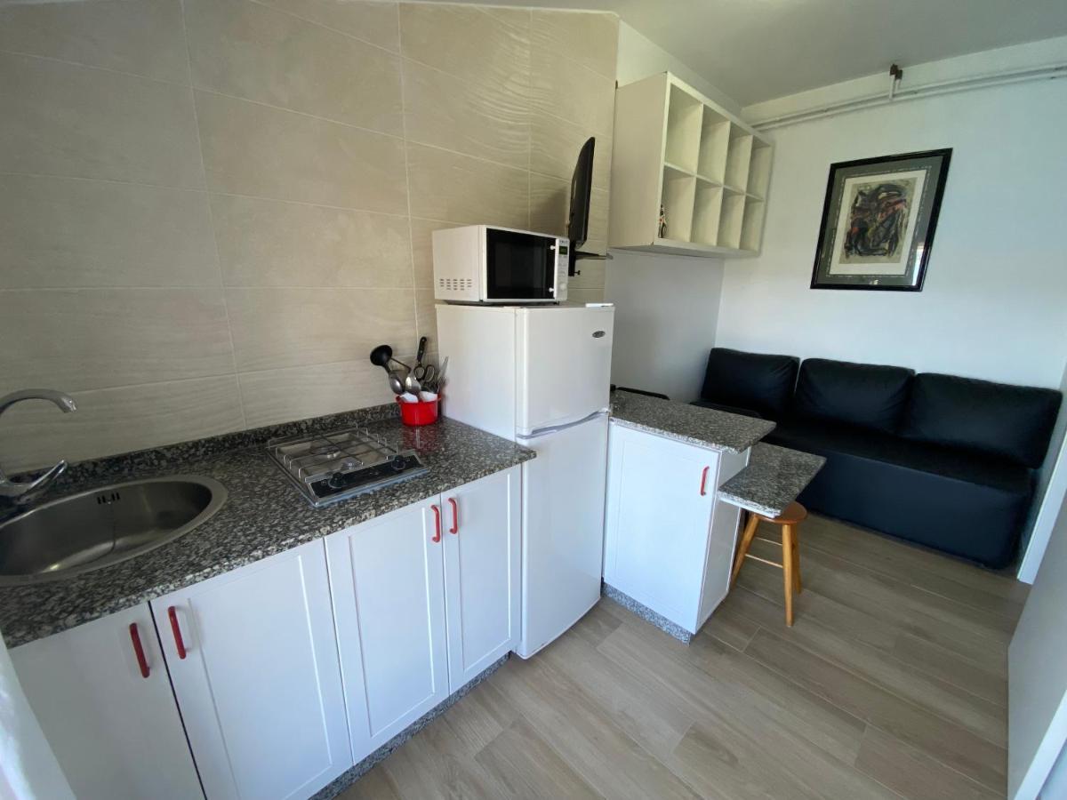 Apartamentos Sinas Playa Raxo Luaran gambar