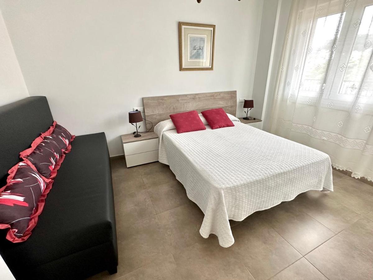 Apartamentos Sinas Playa Raxo Luaran gambar