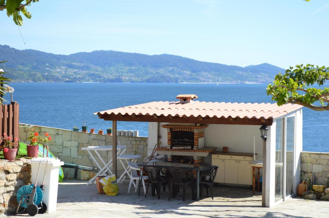 Apartamentos Sinas Playa Raxo Luaran gambar